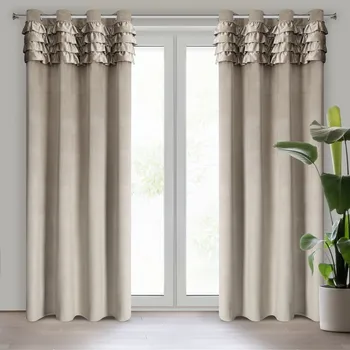 Závěs ERIN ze sametu zdobený jemnými volánky 140 x 250 cm