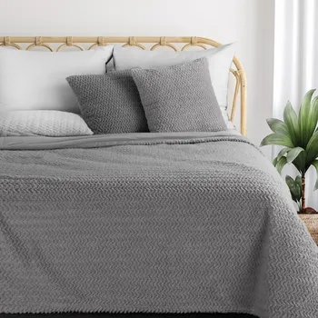 Přehoz / deka LARIS z příjemného kožíšku