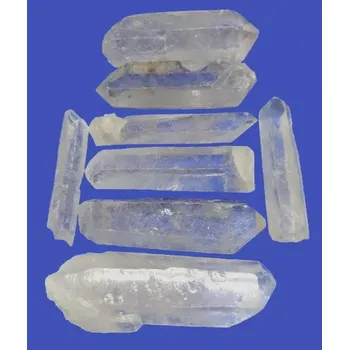 Přírodní křišťálové špice 8 cm – 500 g vysoce čistých krystalů pro esoteriku a feng shui