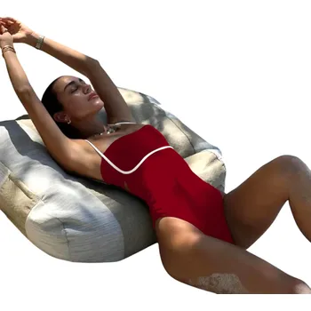 Dámské plavky Dámské jednodílné plavky s tenkými ramínky a kontrastním lemem Elegantní střih Brazilský zadní díl Letní styl na pláž i bazén červená S