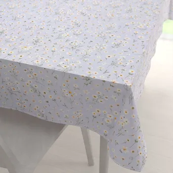 ubrus Bavlněný obdélníkový ubrus Sandra SA-617 Kopretinky na světle modrém 50x100 cm