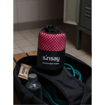 Ručník Sinsay - Rychleschnoucí ručník - červená - 793FT-33X - 793FT-33X-ONE