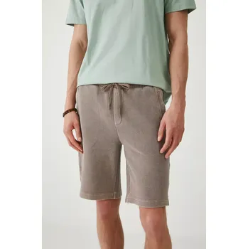 Kraťasy Medicine pánské, hnědá barva RS25.SZM931 84X, vel. XL