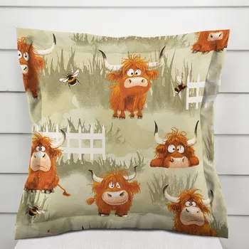 Povlak na dekorativní polštářek Dětský bavlněný povlak na polštář s lemem Sandra SA-612 Býčci na pastvě na zeleném 30 x 50 cm