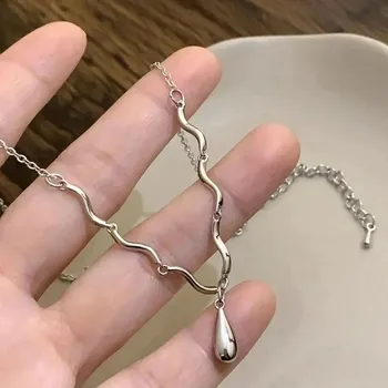Náhrdelník Lesklý vintage náhrdelník s kapkou | jemný náhrdelník, módní doplněk - Stříbřitý , 45 cm