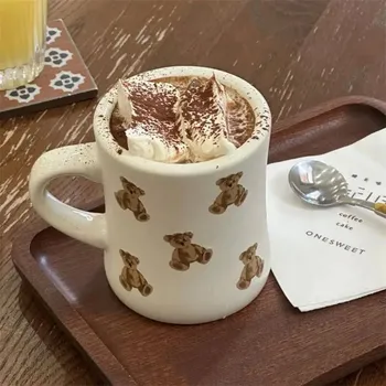 Roztomilý medvídkový hrnek na kávu a mléko | keramický hrnek, hrnek s ouškem 350 ml bílá