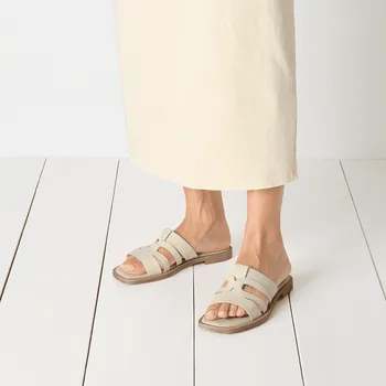 Dámské pantofle Kožené pantofle Tamaris 27103 42 418 Velikost: 37