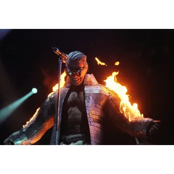 Plakát Plakát, Obraz - Rammstein burns during the Family Values
