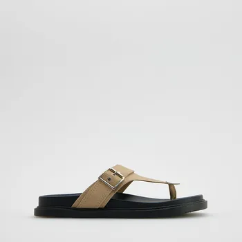 Dámské pantofle Reserved - Pantofle z imitace kůže - béžová - 355CR-08X - 355CR-08X-38