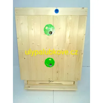 úl palubkový zateplení 2cm s jedním nástavkem 39x24 a polonástavkem 39x17 s palubkovým víkem a dnem varroa