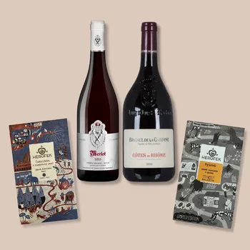 Čokoláda Degustační sada – Víno & Čokoláda s párováním od someliéra Varianta 1.: Merlot výběr z hroznů 2023, čokoláda tmavá 72% s Kampotským pepřem, Varianta 2.: Cotes du rhone rouge 2023, čokoláda tmavá pylová