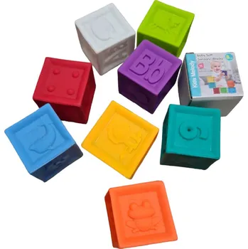 ostatní stavebnice Senzorické kostky pro nejmenší 8 kusů