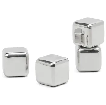 chladicí kostka Here's How The Ruby Cocktail Chillers in Silver 4 ks