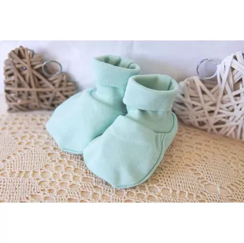 Capáčky AMÁLKA Bavlněné capáčky pro miminko, zelené mint Velikost: 68-80