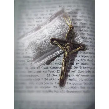 Přívěsek Ochranný přívěsek s křížkem - Barva Zelená