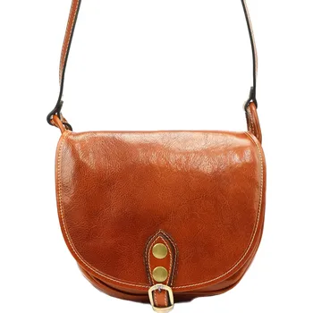 Kabelka Kožená crossbody kabelka Florence 8863 M camel