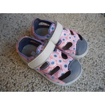 Dívčí sandály Jonap sandály Danny broskvová Velikost: 24