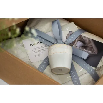 deka Dárkový set hrnku a plédu momenti x Lejaan