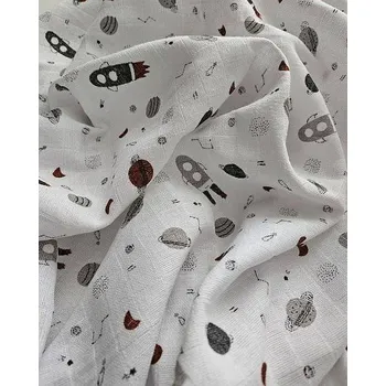 látková plena PREM Látková bavlněná plena s potiskem Vesmír - 70/70 cm