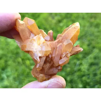 Přírodní kámen Drúza křišťál tangerine 54g z Brazílie