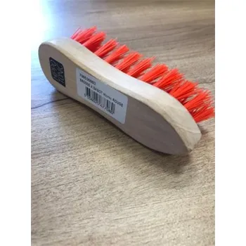 Čištění pro koně Kartáček na kopyta, dřevěná rukojeť, červený