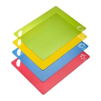 Kuchyňské prkénko Westmark Sada plastových krájecích prkének Practico, 38 x 30 cm, 4 ks, mix barev