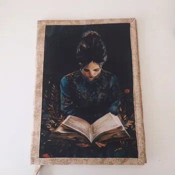 Obal na knihu Obal na knihu Čtenářka