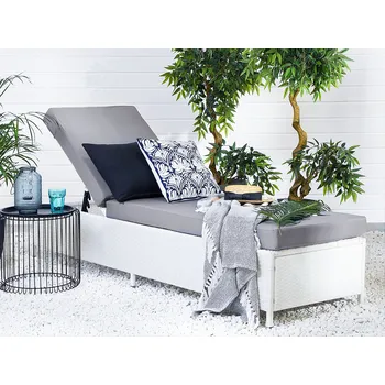 Zahradní nábytek Zahradní lehátko bílé polyratanové vč. Elegantního krytu terasy Beliani