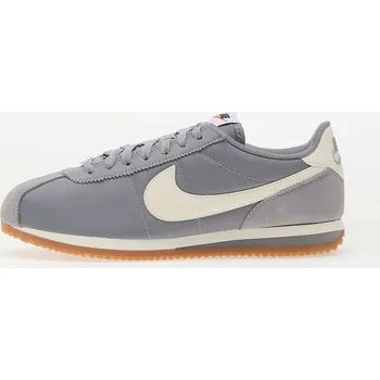 Dámské tenisky Tenisky Nike W Cortez Textile Cement Grey/ Sail-Gum Light Brown EUR 35.5