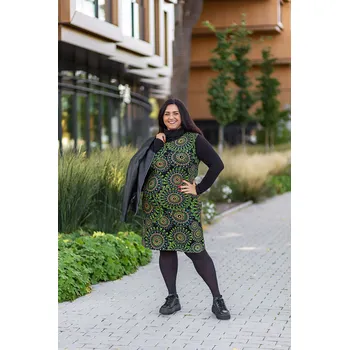 Dámské šaty Himalife Šaty s rolákem Leyla - černá se zelenou Velikost: 3XL - Móda pro plnoštíhlé, Oblečení nadměrné velikosti