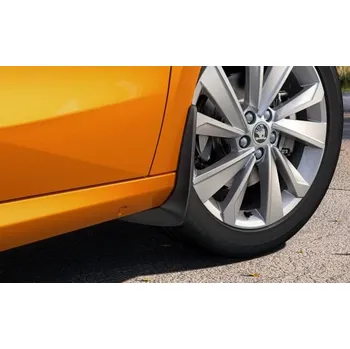 autokoberec Škoda Fabia IV.: Přední lapače nečistot