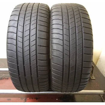 Letní osobní pneu Bridgestone 215/55 R17 94V 3,5-4mm (Použité)