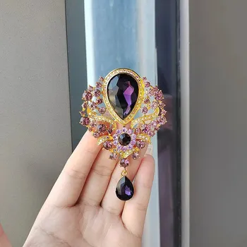 Brož Retro brož štrasová | brož, módní doplněk - XZ338