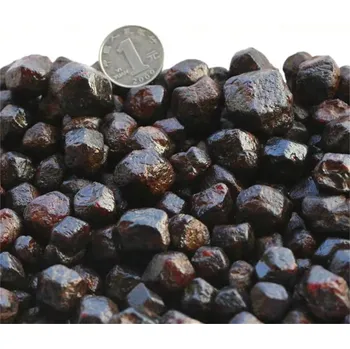 Přírodní kámen Přírodní granát kámen surový | drahokam, minerál - Červený , 1ks