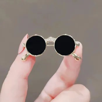 Brož Stylová brož s retro designem | módní doplněk - XZ45