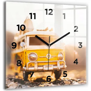 Hodiny Minimalistické skleněné nástěnné hodiny s motivem auta na dovolené 60x60 cm