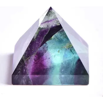 Minerální pyramida pro reiki a čakry | minerální kámen, ezoterický kámen - Fluorit