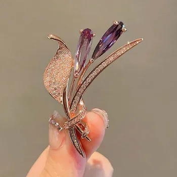 Brož Luxusní brož s krystaly | Dámská brož, ozdobná brož - XZ625