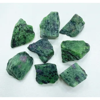 Dekorace do akvária Minerální kámen přírodní na dekorace | přírodní kámen, dekorace do akvária - Ruby Se Zoisitem , 45-55 g