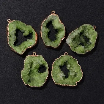 Přívěsek Křišťálový přívěsek s okrajem ve zlaté barvě | Zlatý přívěsek, Náhrdelníková drůza - Č.6 20-35mm