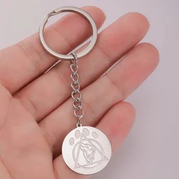 Přívěsek Vlčí ochranný amulet | amulet klíčenka, ocelový přívěsek - Barva vlčí oceli
