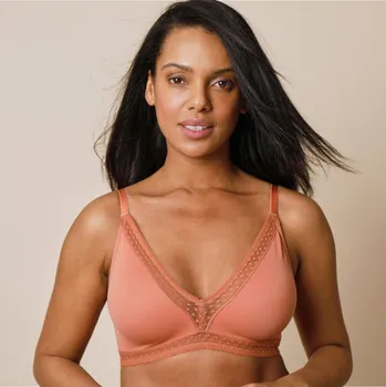 Podprsenka Blancheporte Trojúhelníková podprsenka Paia zn. Confidence Lingerie z mikrovlákna a vyšívaného tylu, s tvarovanými košíčky, bez kostic oříšková 85D