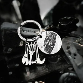 Přívěsek Nářadí - ocelový přívěsek na klíče