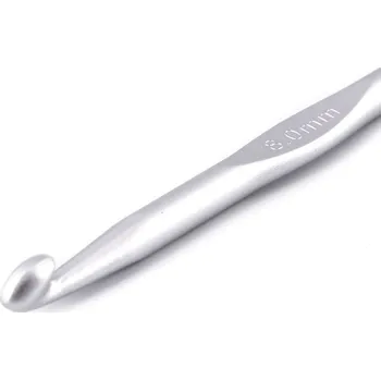 Nástroj na niť a příze Háček na háčkování vel. 6; 7; 8; 9 - (8 mm) stříbrná