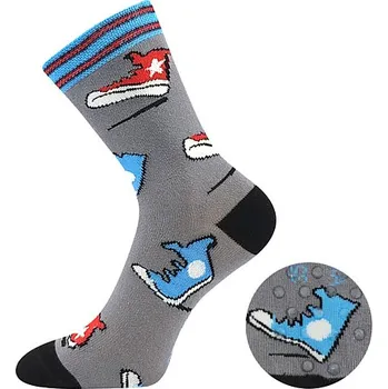 Chlapecké protiskluzové ponožky šedé tenisky Filip05 Fuski Boma Voxx (Klasické ponožky chlapecké s protiskluzem)