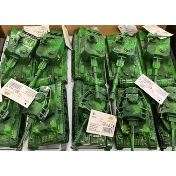 Hračka Teddies Tank plast na setrvačník - 11 cm - mix druhů