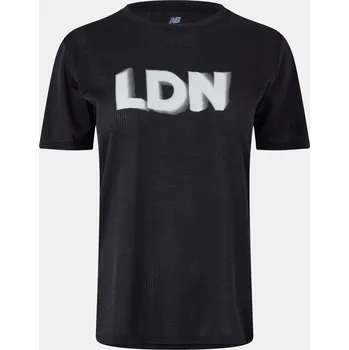 Dámské oblečení Tričko New Balance Black Graphic 1096664 12 (M)