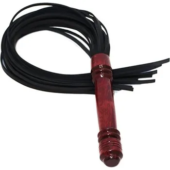 Kožené důtky s dřevěnou rukojetí T7