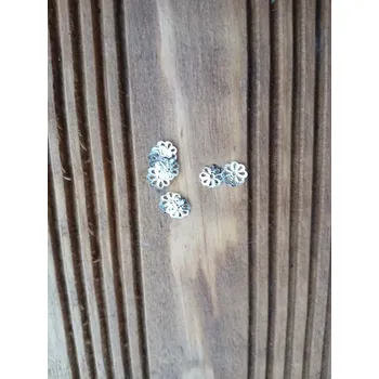 Materiál na výrobu šperku kaplík ve tvaru květu 7 x 7 x 1 mm, stříbrný