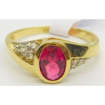 Prsten Klenoty Budín Zásnubní dámský zlatý prsten s velkým červeným rubínem a zirkony 585/2,45gr vel. 55 HK1203 (Klenoty Budín Zásnubní dámský zlatý prsten s velkým červeným rubínem a zirkony 585/2,45gr vel. 55 HK1203)